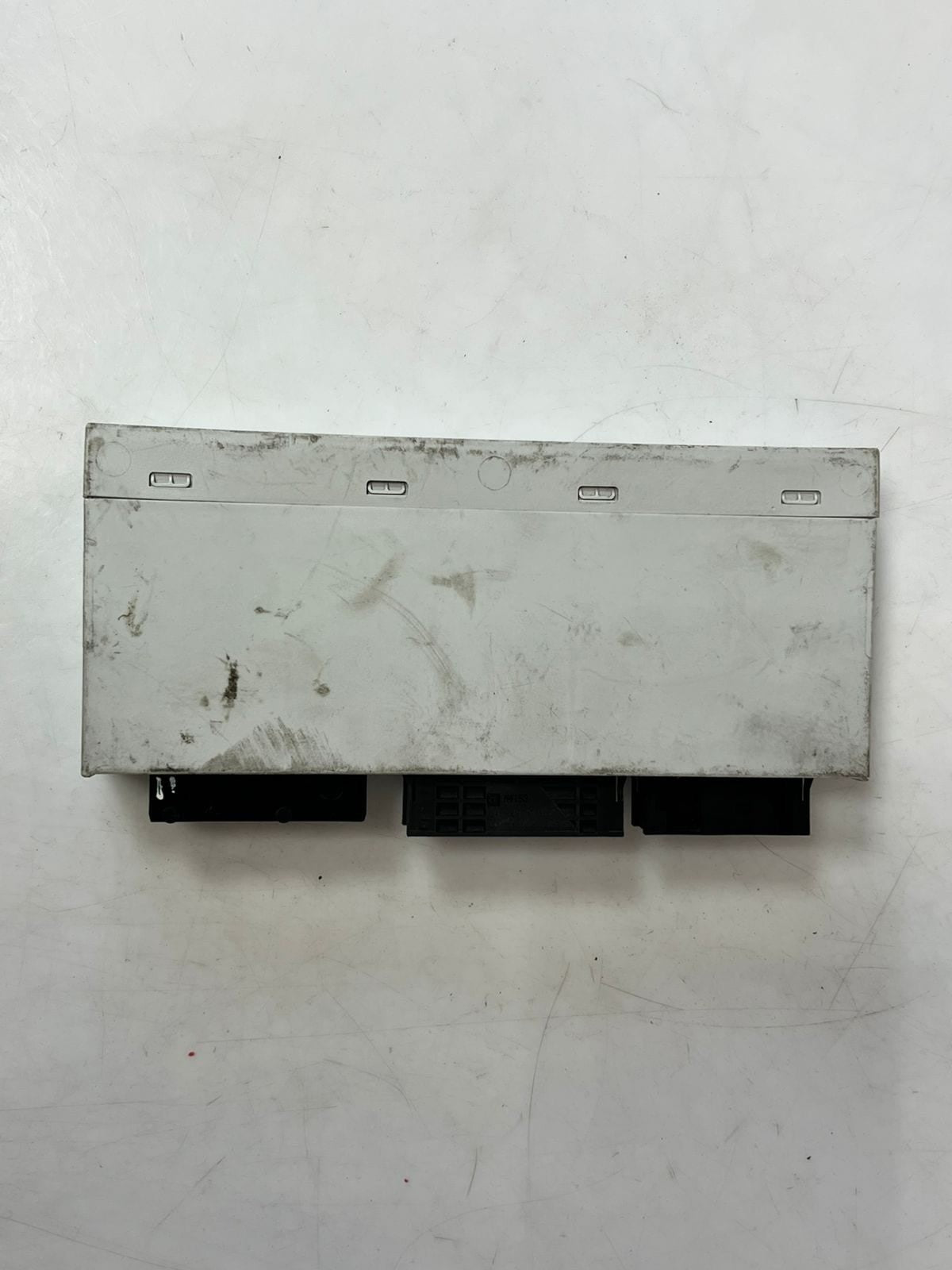 BMW 3 series E46 control unit basic module GM V 5 body control unit 6907657