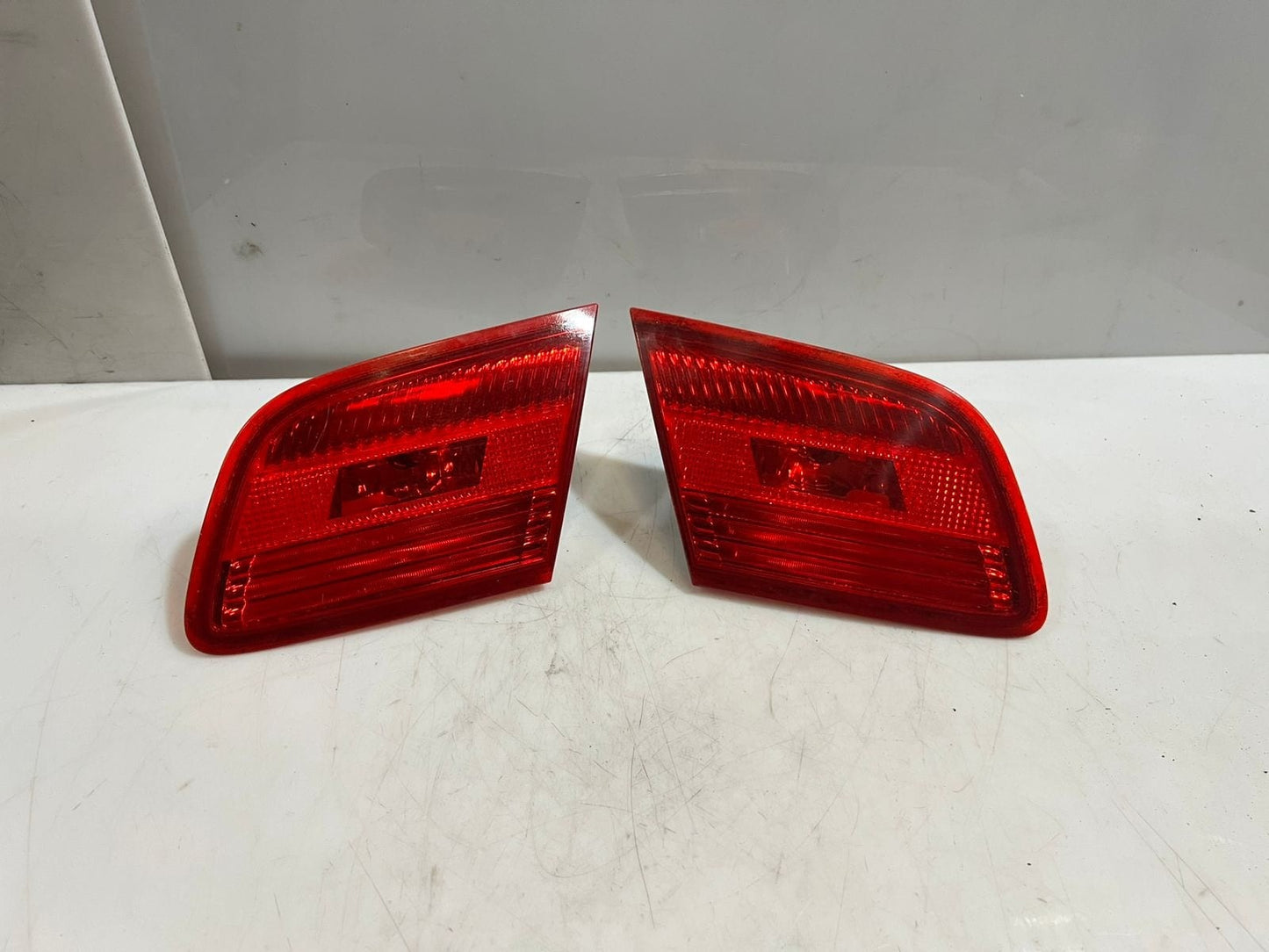 2007-2010 BMW 328i 3' E92 M3 LEFT RIGHT Trunk Mount Tail Light 7162300 7162299 