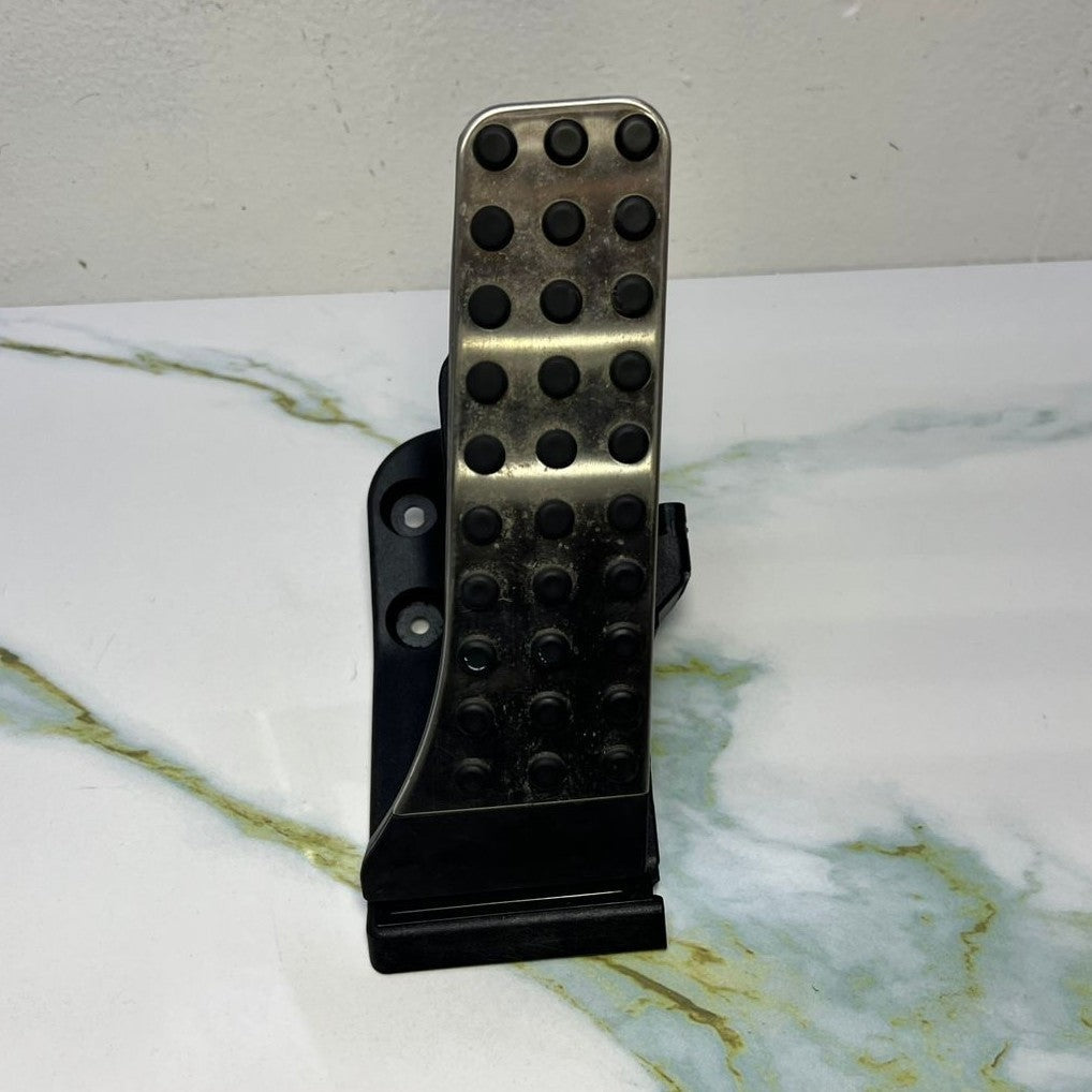Mercedes W206 C-Class Throttle Pedal Accelerator Module A223 3000100 RHD