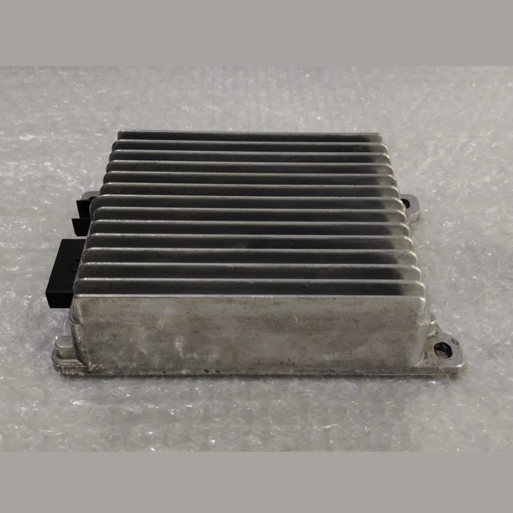 OEM BMW F11 F10 F12 F13 Battery Charger Module Battery Charge Modules 9240236