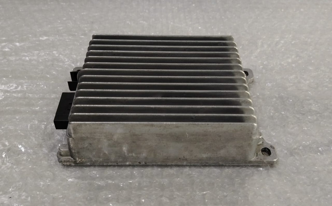OEM BMW F11 F10 F12 F13 Battery Charger Module Battery Charge Modules 9240236