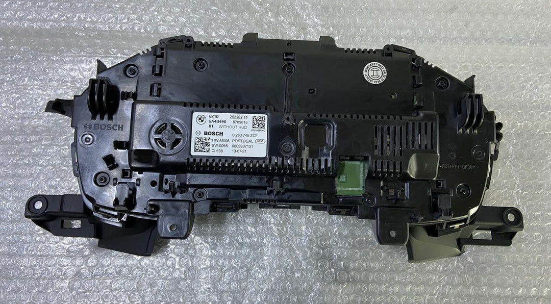 OEM BMW 5 G30 520d Instrument Cluster Speedometer 0263745272 5A4B490 BOSCH