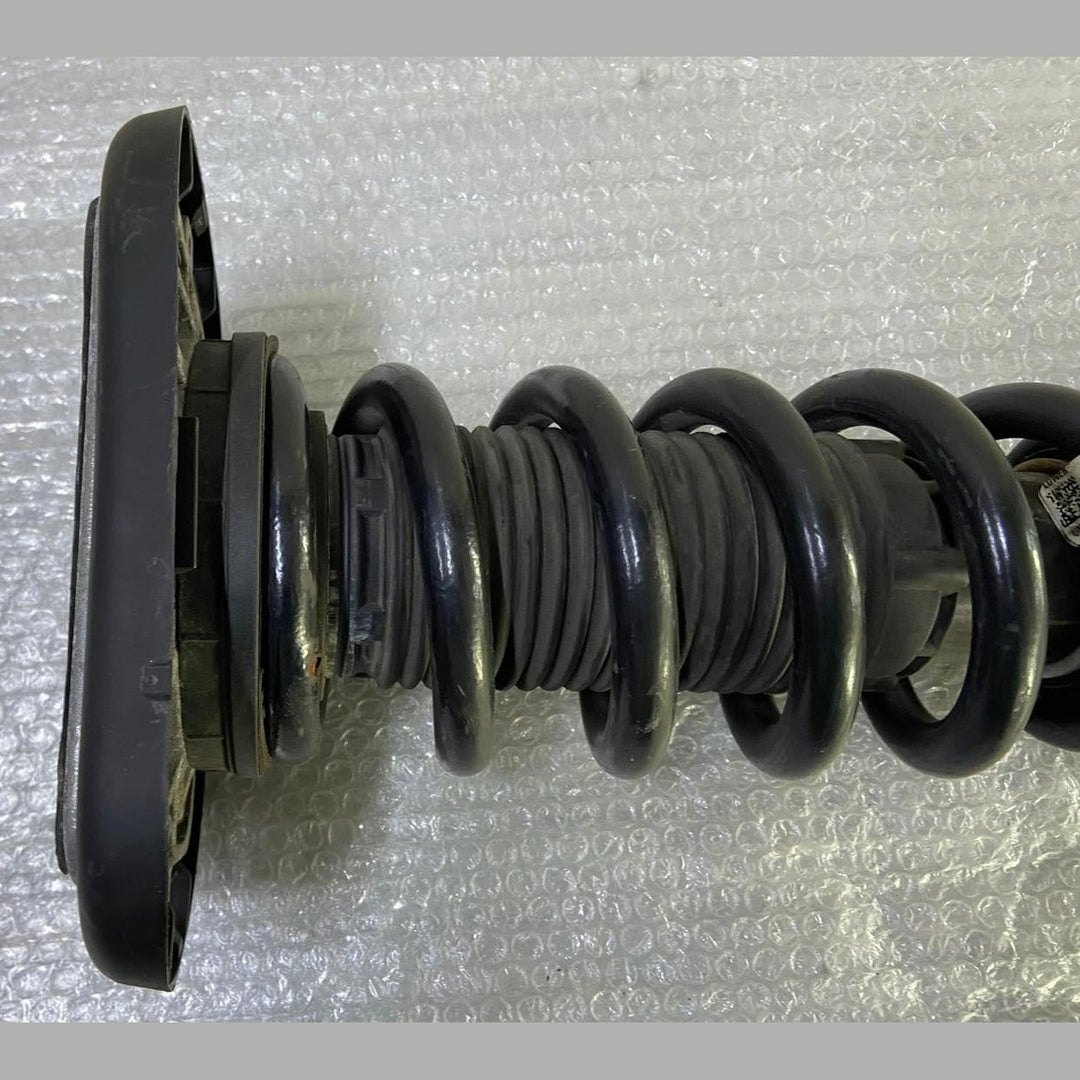 BMW X5 G05 X6 G06 LCI Strut Shock Absorber Rear Right  VDC 6896442 2020-25 KM 20