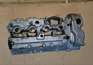 7629992-2012-2016 BMW M5 M6 F06 F10 S63N 4.4L V8 Turbocharge Engine Valve Cover
