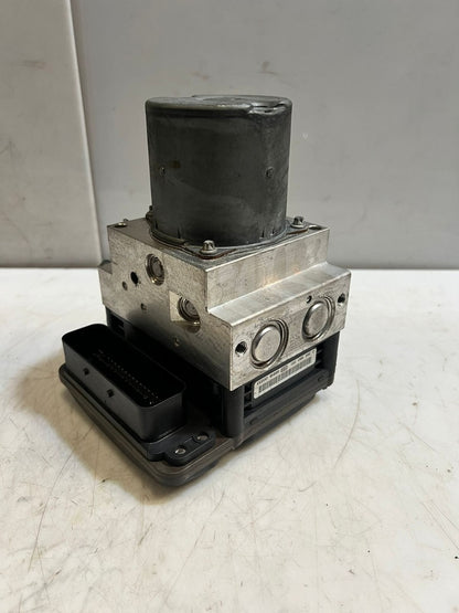 2007-2013 BMW X5 X6 E70 E71 ABS DSc Pump Control Unit 6795778 OEM