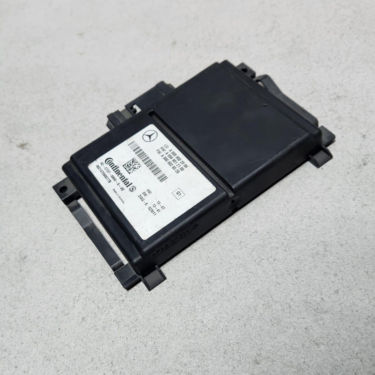 2014-2016 Mercedes-Benz E350 Distance Radar Control Unit A0009002006 E-ClassW212