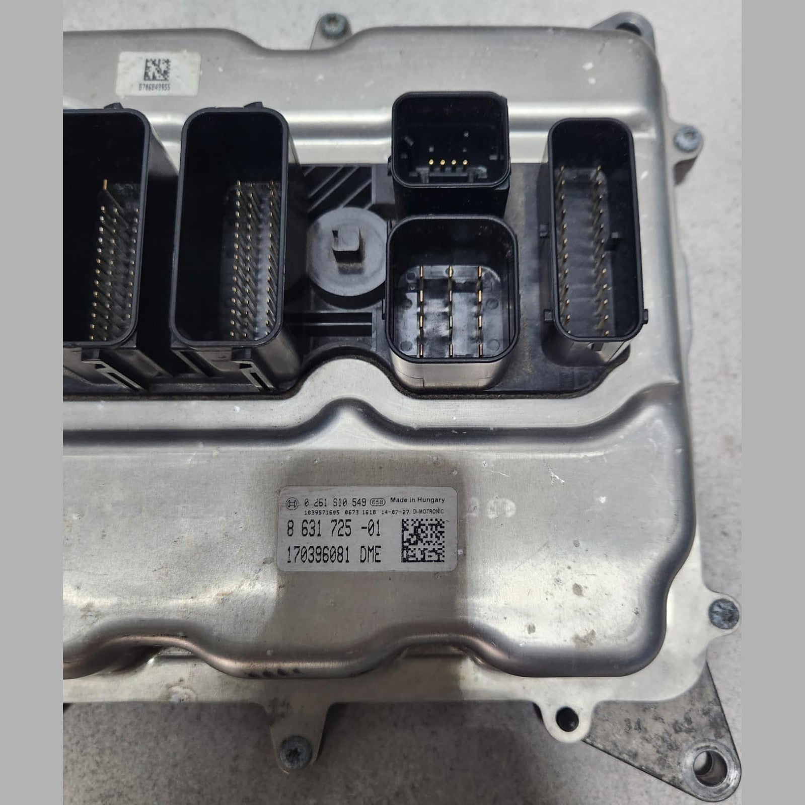 BMW F30 320i F32 N20 Engine Control Unit DME Set 8631725 OEM