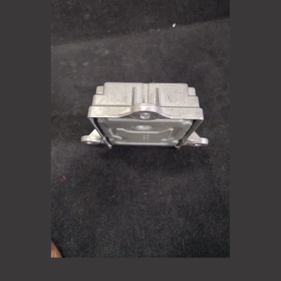 BMW G30 5er G31 G32 G11 G12 Control SRS Module 9890597 65779890597