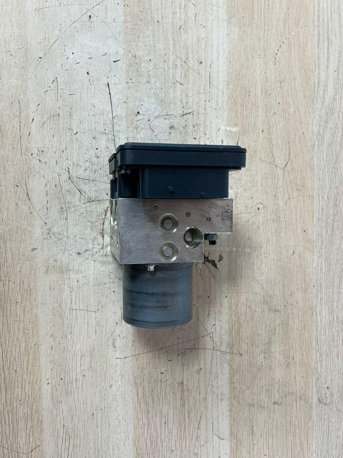 BMW 5 6 7 F01 F02 F06 F07 F10 F11 F12 F13 ABS UNIT PUMP HYDRO UNIT DSC 6797668