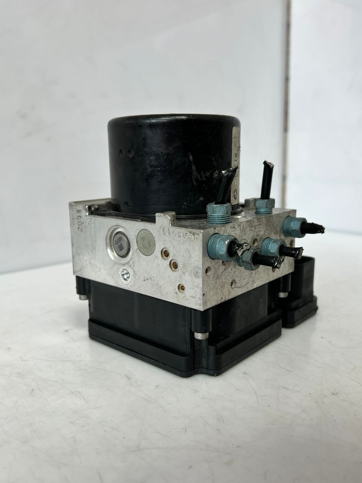 2012-16 BMW 328i F30 F32 F33 Abs Anti-Lock Brake Pump Control Module 6862247 OEM