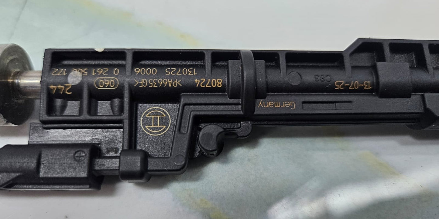 2016-18 BMW F30, F32, E89, F80, F82, F87, M2, M3 N20 Fuel Injector 7639994 OEM