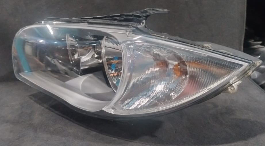 BMW 1 SERIES E81 E82 E87 E88  LEFT SIDE  HEADLIGHT LAMP  -7249651