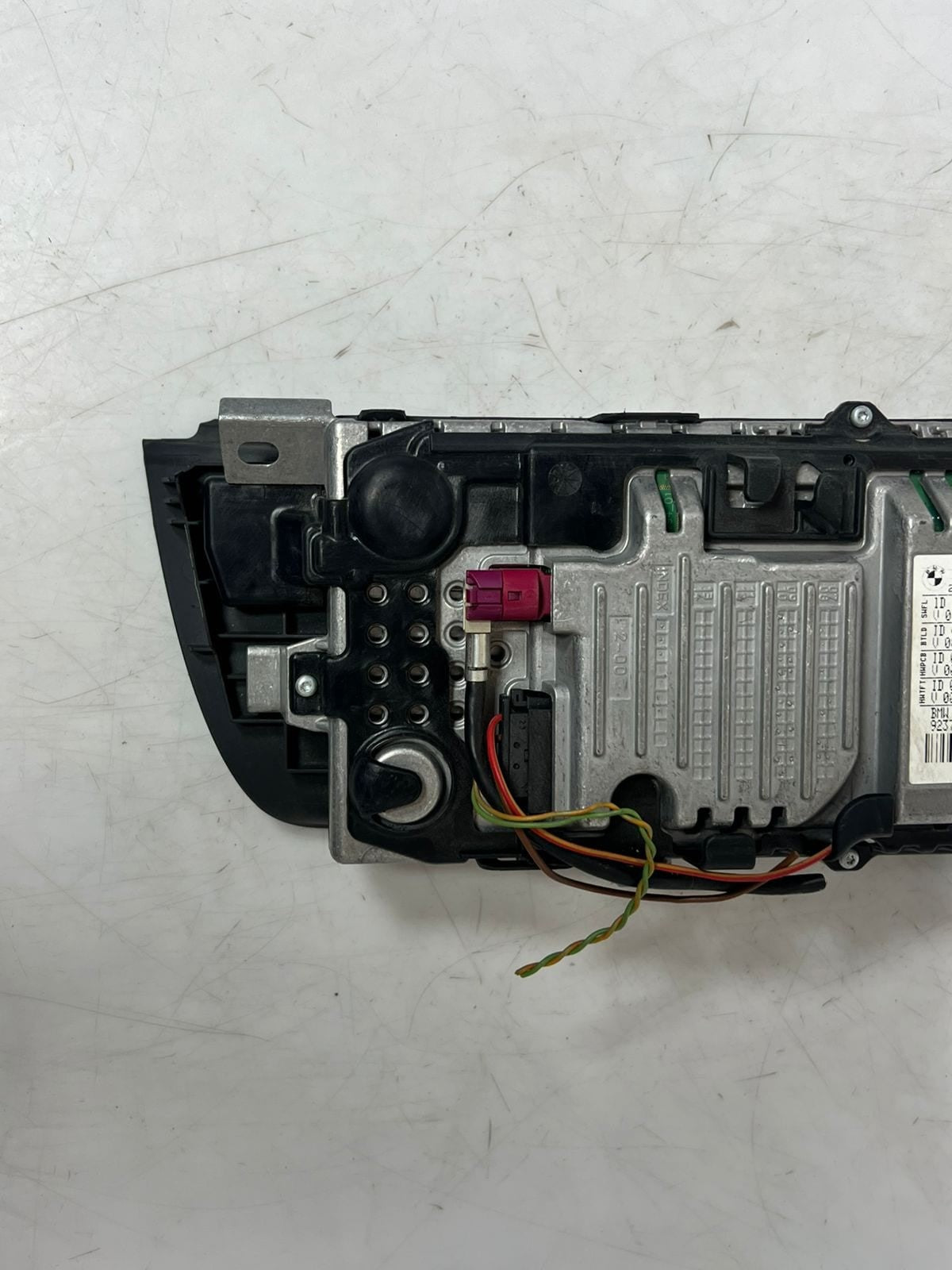2011 BMW 535i 5 Series F10 10" Central Information Display Screen 9243897 OEM