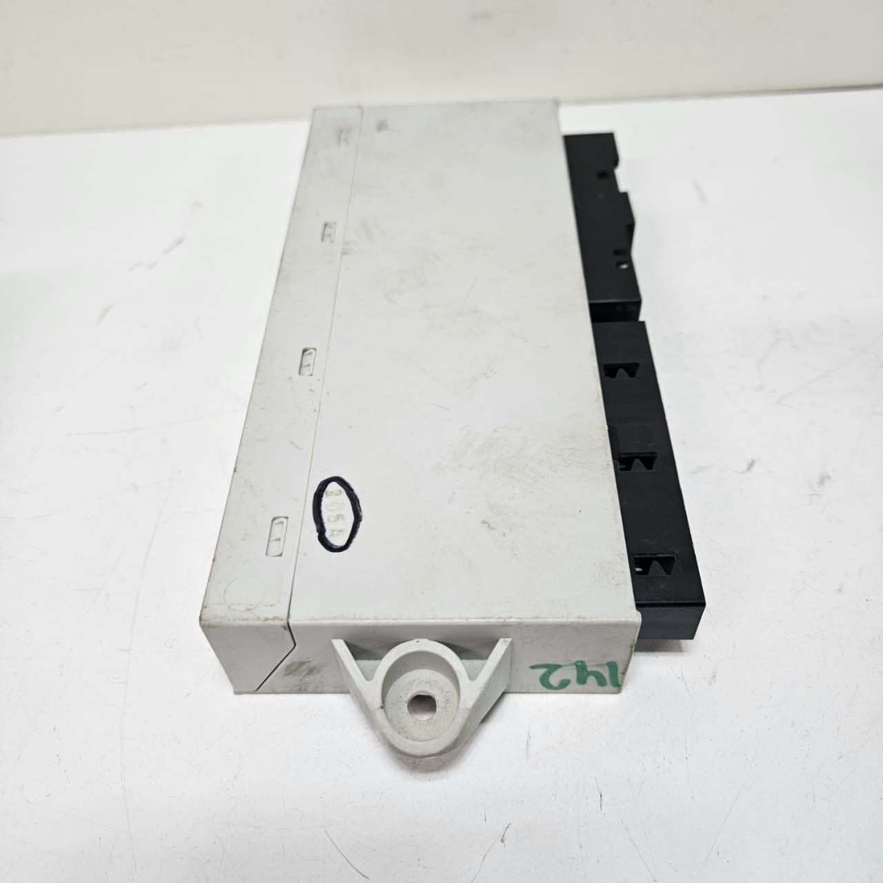 2004-2005 BMW 7 Series E65 E66 745i Door Control Module 6964142