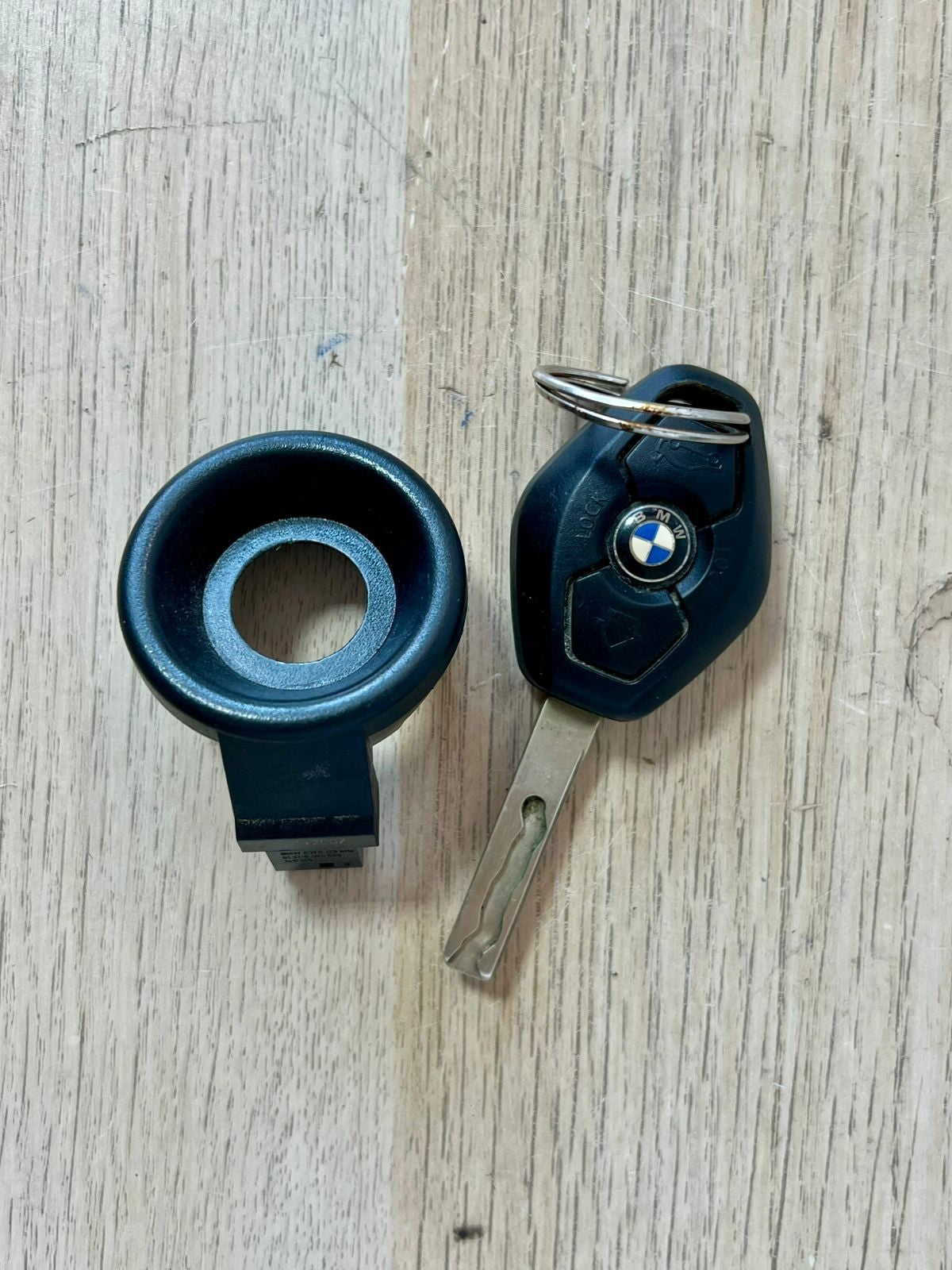 07-10 BMW E83 X3 3.0 3.2 L N52 ENGINE SET DME MSV80.1 EWS4.4 KEY 7576670