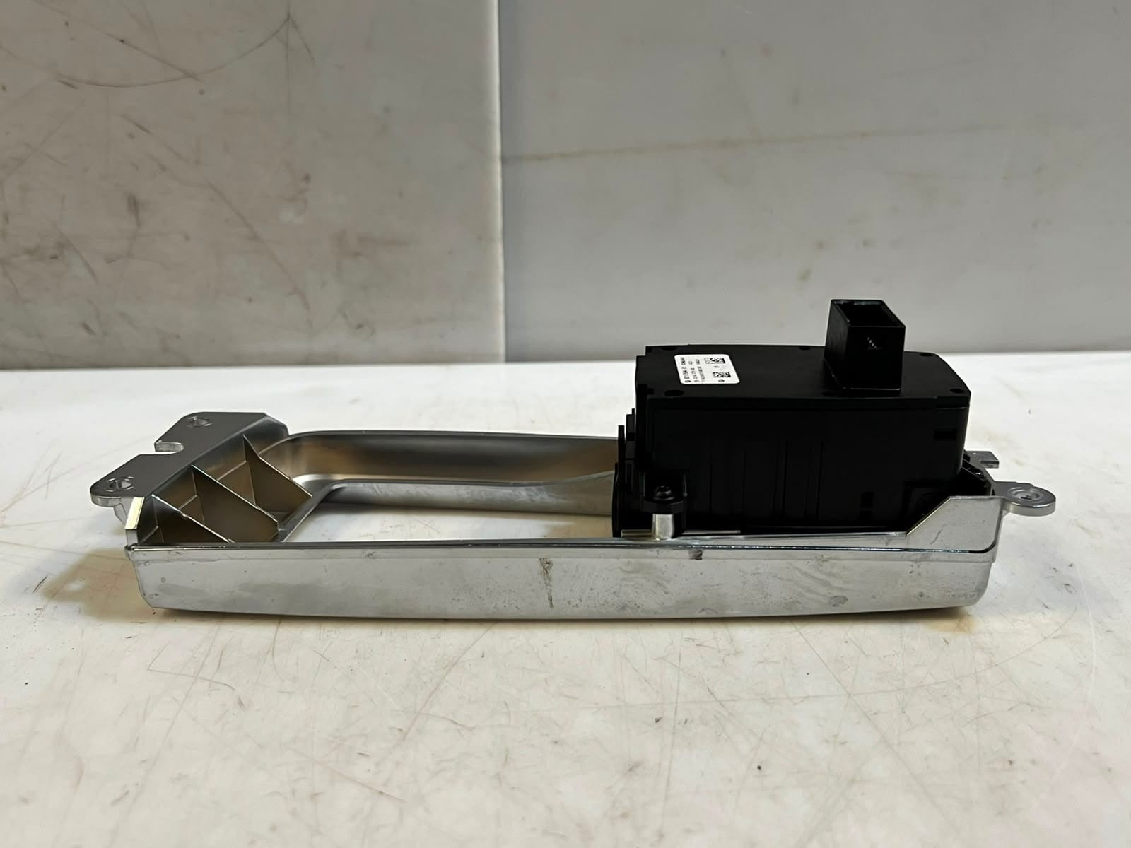 2011-2017 BMW X3 F25 5 Series F10 F11 Parking Brake Switch 9217594 OEM