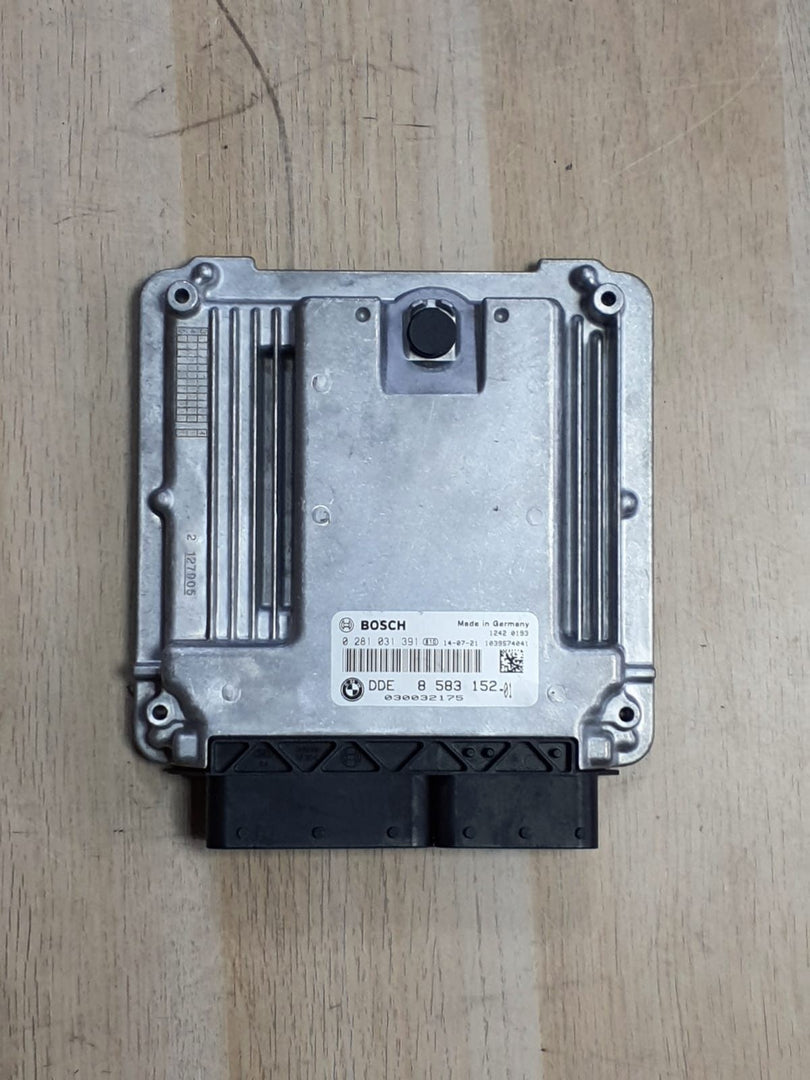 2014-2018 BMW X5 Engine Control Unit 8583152 F15 F16 X5 40dX with N57D 
