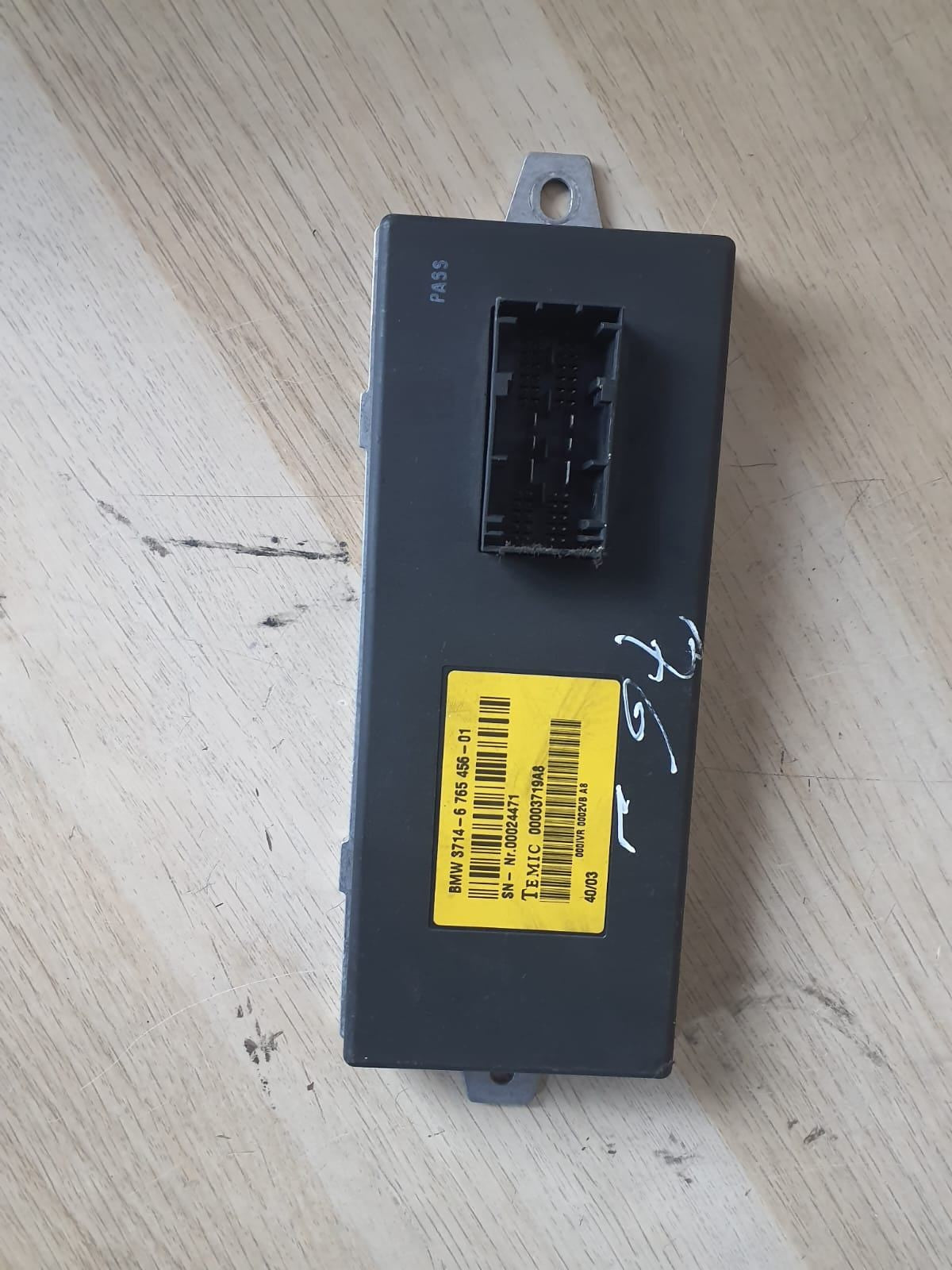 2004 BMW 530i Dynamic Drive Control Module 6765456 E60 E61 E63 E64 E65 E66 5 6 7