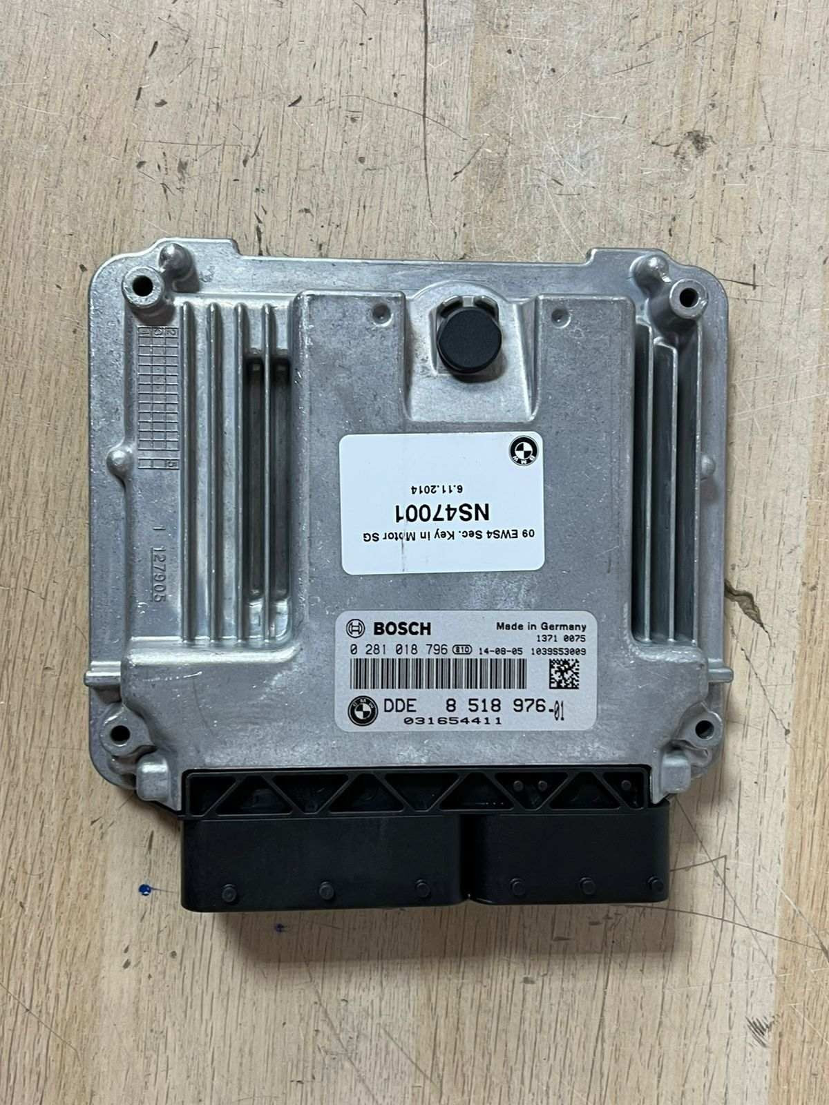 BMW F30 N47D NS47 001 Engine Control Unit ECU SET DDE + FEM + KEY 8518976