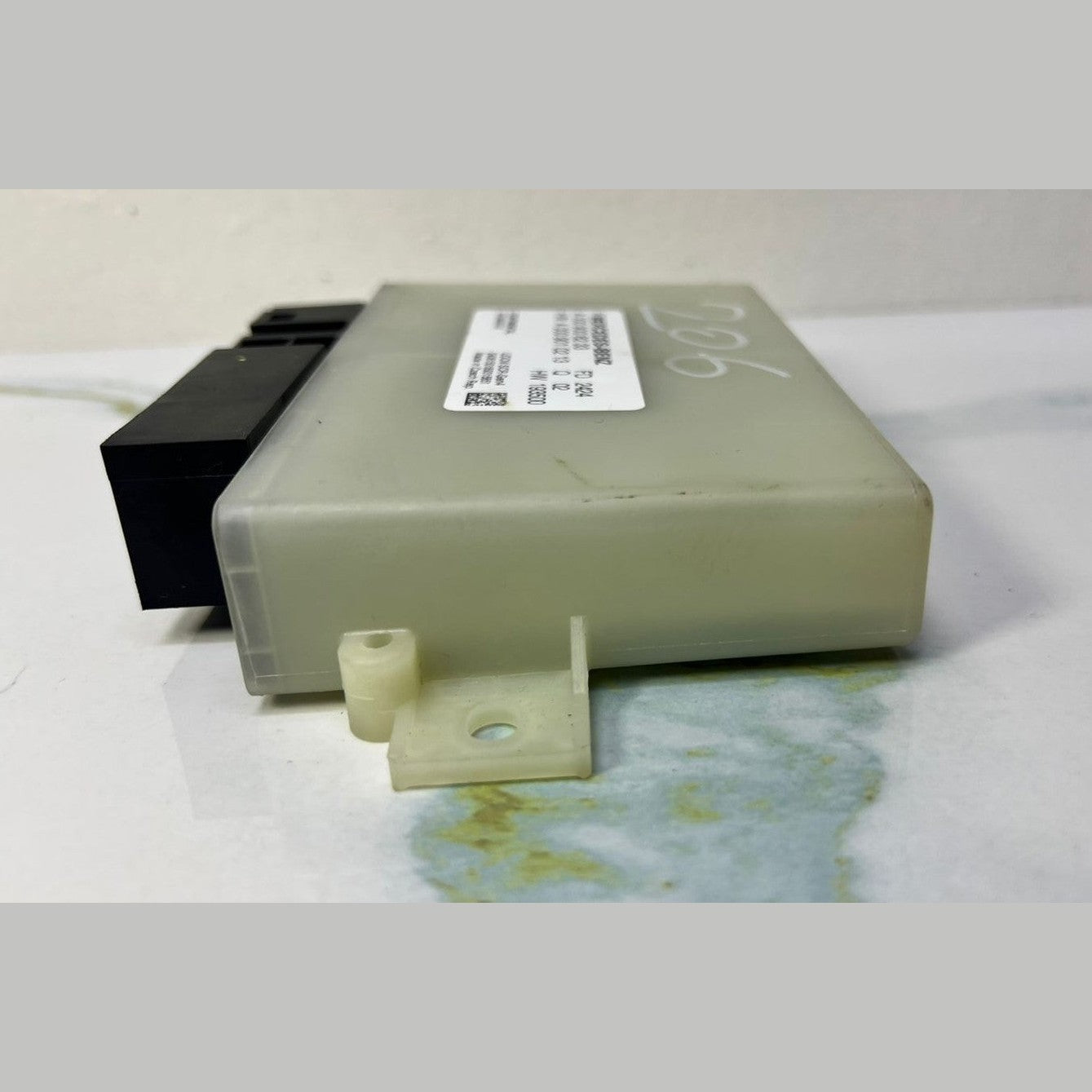 Mercedes W206 C-Class Exhaust Gas Aftertreatment Control Module A000 9008233 OEM