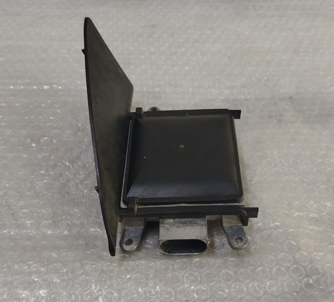 OEM BMW F25 F26 F15 F16 F85 F86 Lane Departure Assist Module RH 6873290 HELLA
