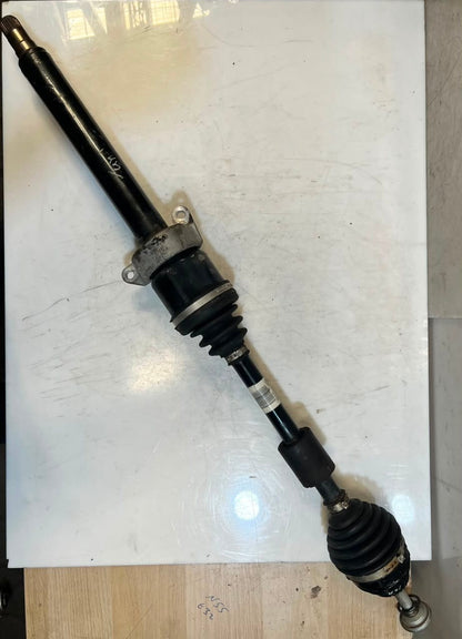 2015-2022 BMW 1' 2' F45 F46 X1 F48 F52 X2 F39 Front Driveshaft 8657704 OEM