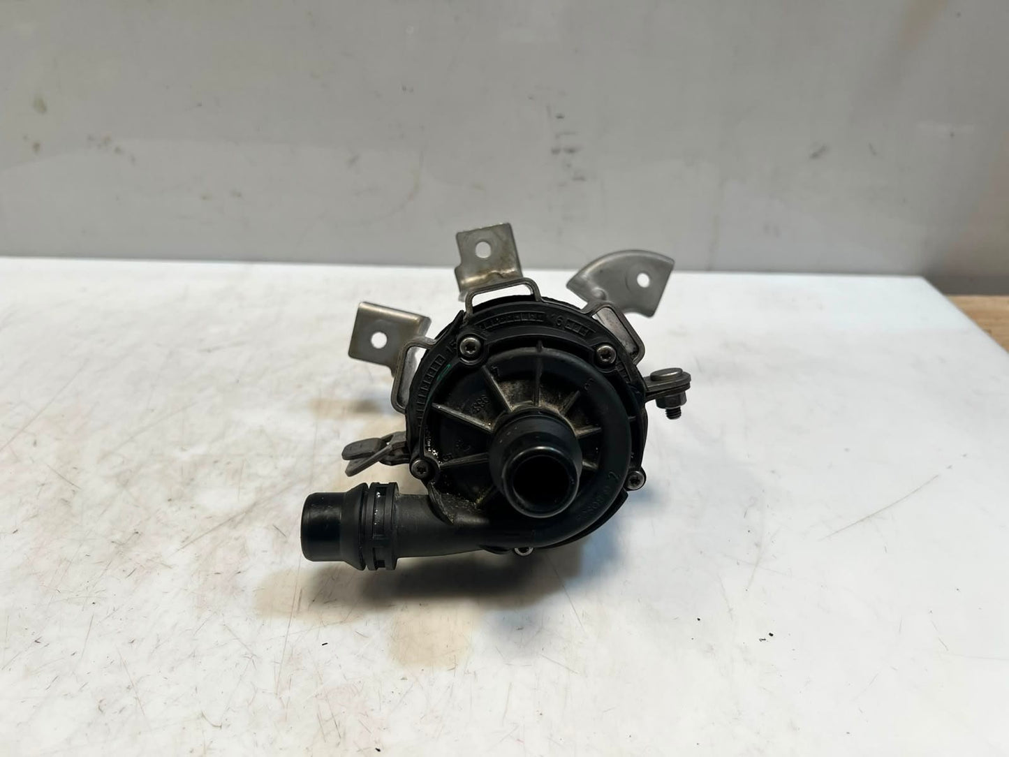 2019-2023 BMW 330i B58 G20 G21 X3 X4 X5 X7 Auxiliary Water Coolant Pump 8651288