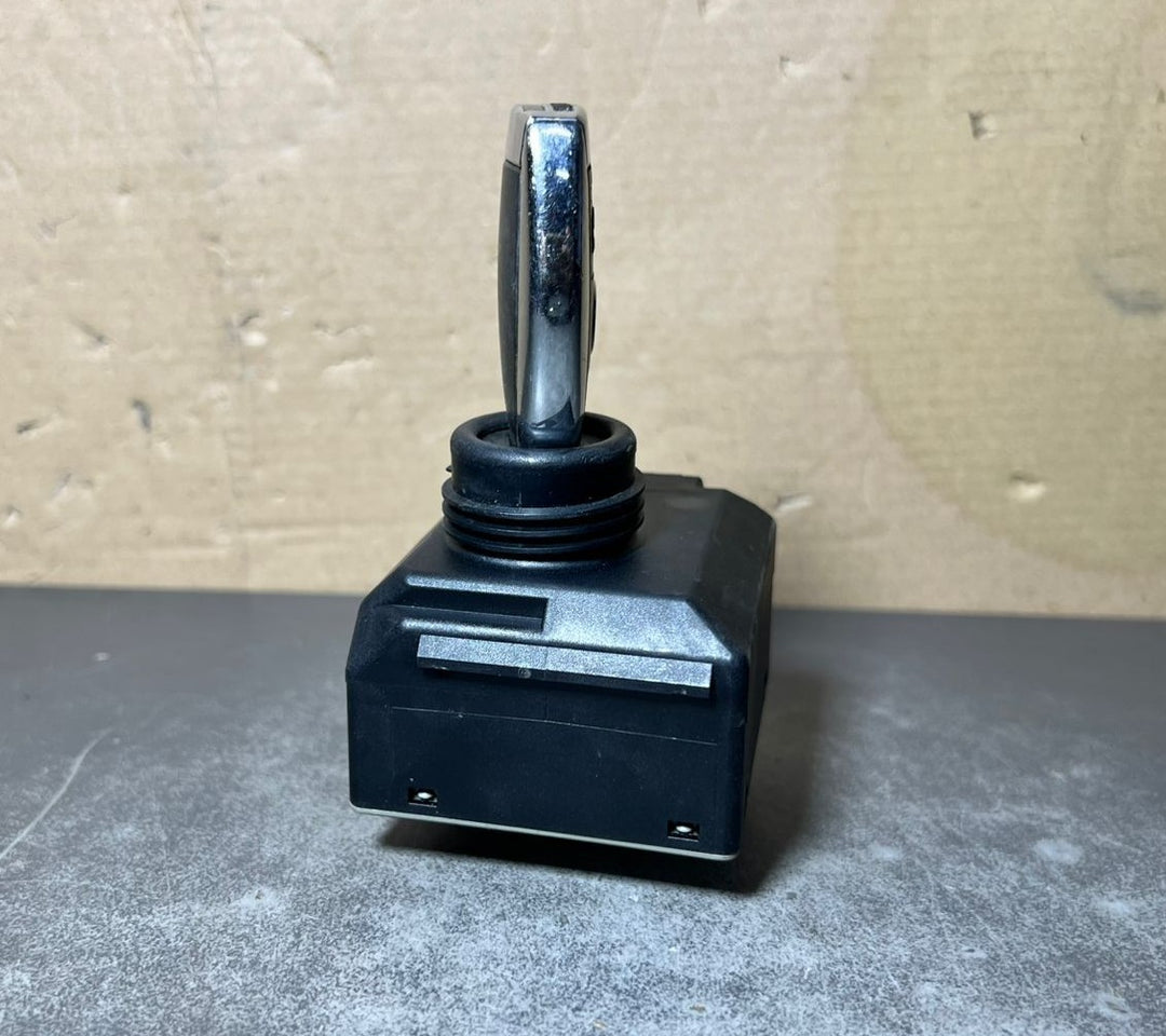08-14 Mercedes W212 E-Class Ignition Switch Module Unit W/key A212 9055200 OEM