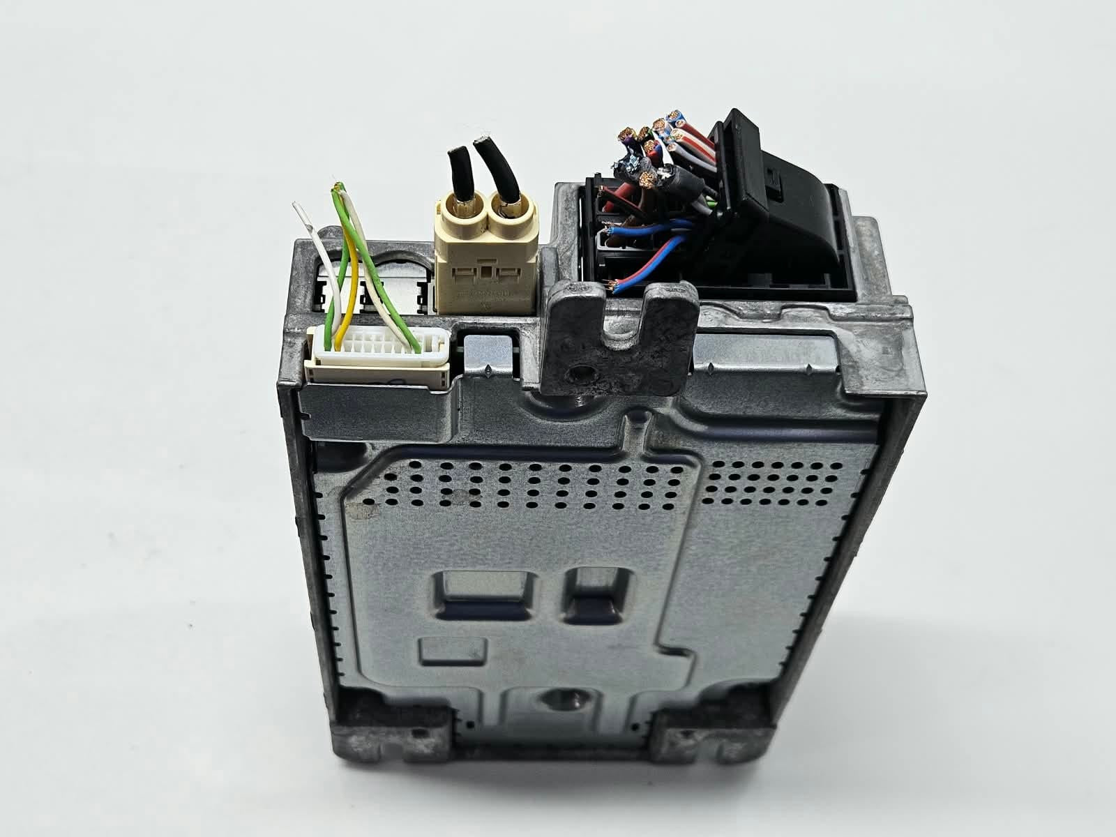 9859207-2019 BMW X5 G05 RHD Receiver Audio Module Amplifier OEM