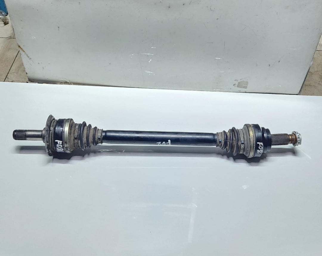 2011-2016 BMW 535i Rear Axle Shaft 7581023 F10 F11 535i and 5 GT F07 OEM