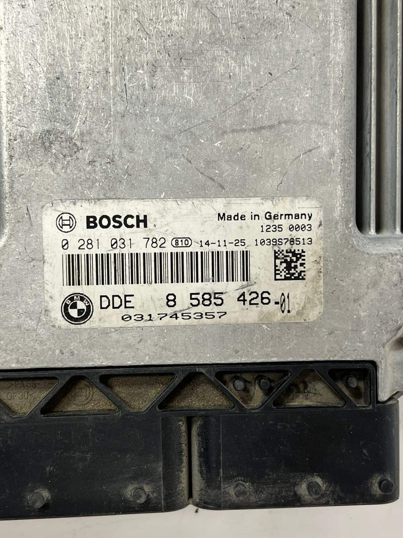 BMW 5 Series F11 Touring BOSCH 0281031782 Engine Control Unit DDE 8585426 OEM