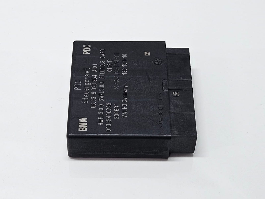  9323954-2014 BMW 750Li F07 F10 F11 Parking Distance Control Module OEM