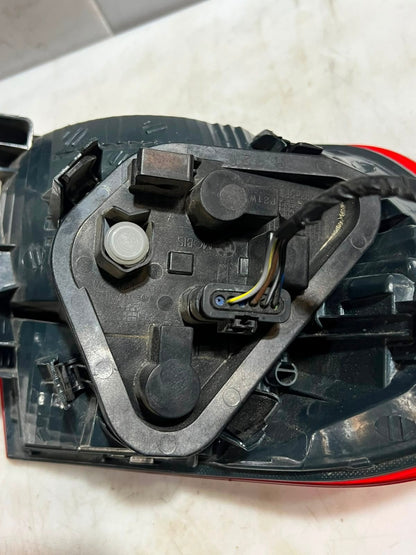 2012 BMW 3 Series F30 F31 F35 Rear Tail Light RIGHT Side Backlight 7312846