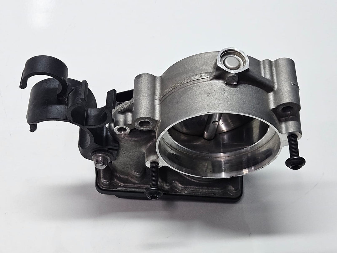  8667415-2019-2022 BMW 540i G01 G02 G05 G11 G12 Throttle Valve Body OEM