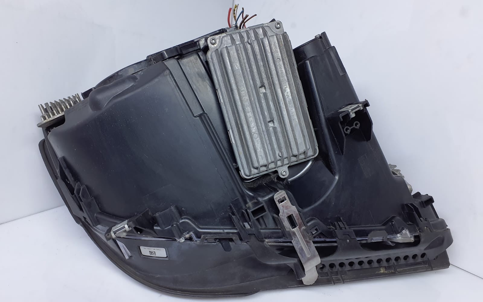 BMW F02 740I 2013‑2015 HEADLIGHT LED ADAPTIVE OEM 7348497 F01 F02 F03 F04