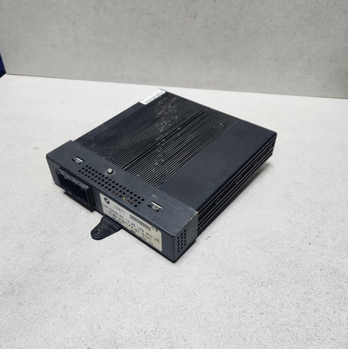 2001-2006 BMW 330Ci Audio Amplifier 8380068 E46 330ci 325ci 323ci and M3