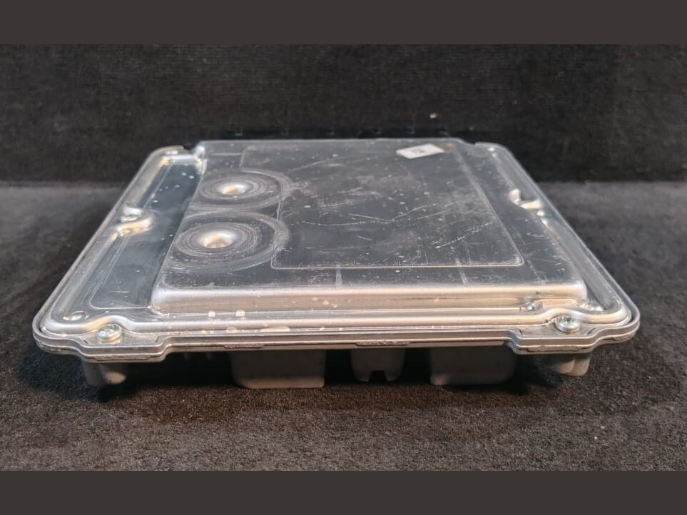 OEM  BMW X3 F25 3.0D N57 AUTO ENGINE CONTROL UNIT  ECU ONLY  DDE - 8511907