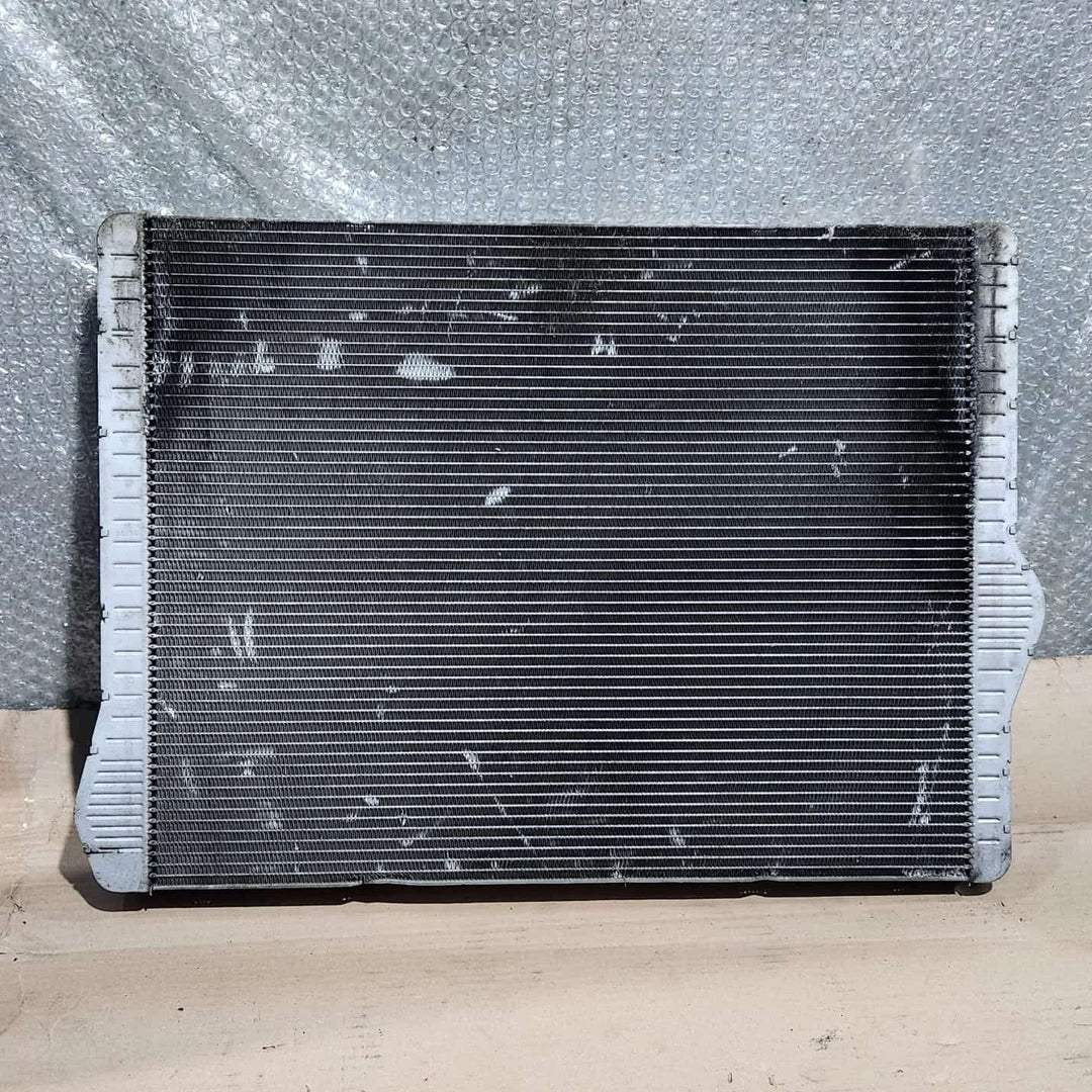 2011-2012 BMW 528i Radiator 7612954 F02 and F10