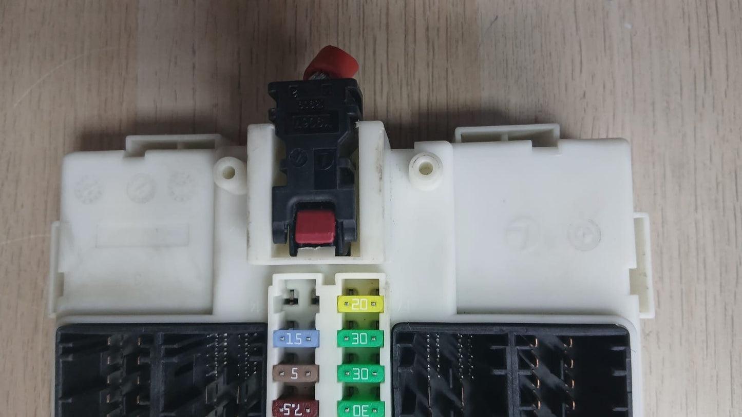 OEM BMW X5 F15 F16 F85 F86 Body Control Module BDC BDM 9344893