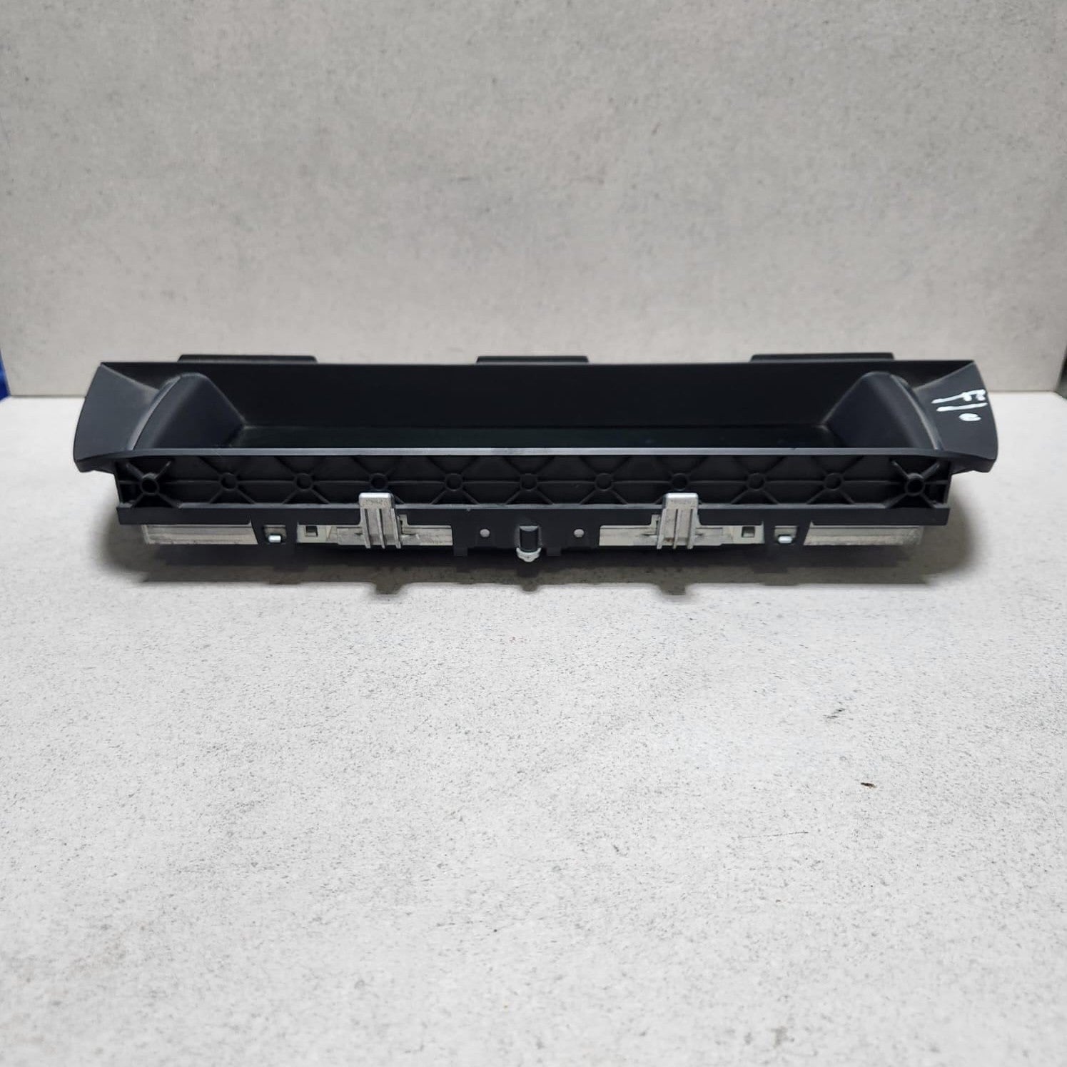 2011-2015 BMW 528i Central Information Display Screen 9289008 5 Series F10 F11