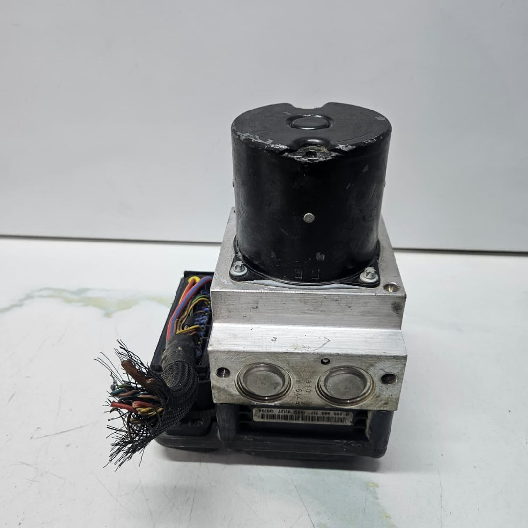 2014-2018 BMW 7 Series F01 F02 F03 F04 ABS Pump Control Unit 6791173 OEM