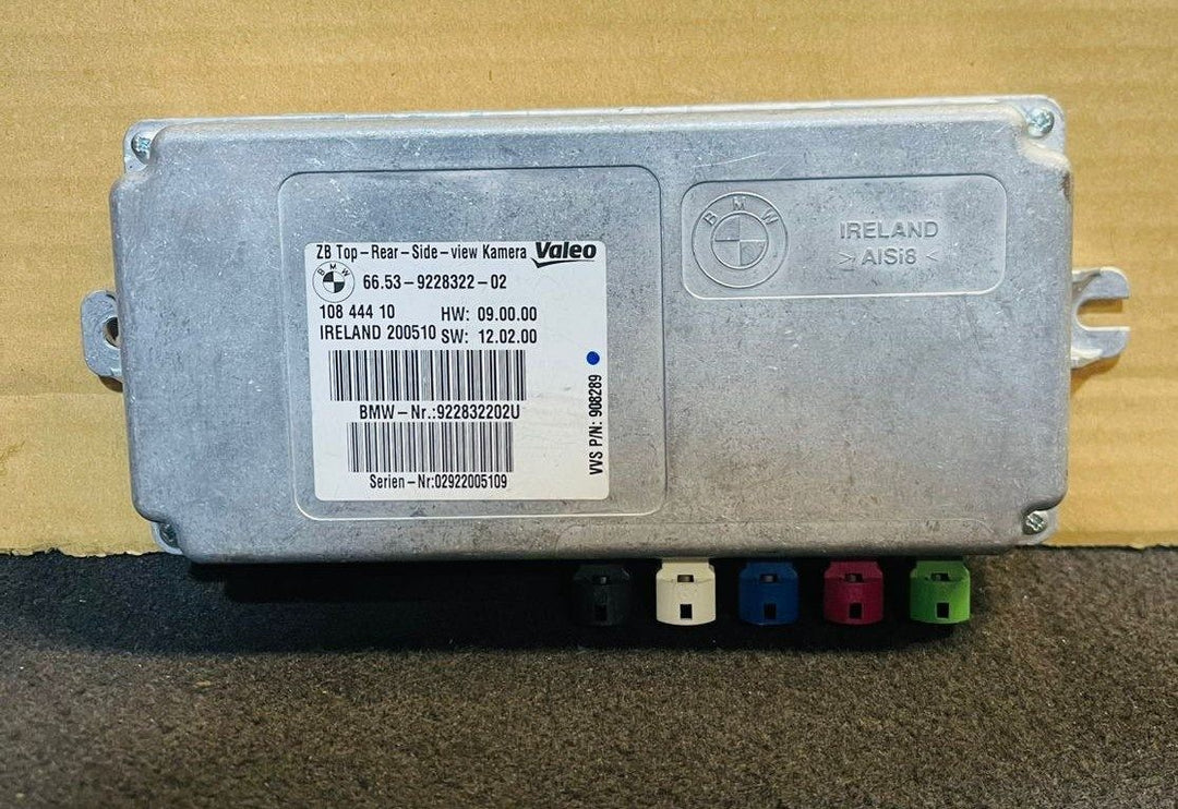 BMW Camera Control Module BMW F10 550i, F12 535i, 650i 2011-2016 models 9228322