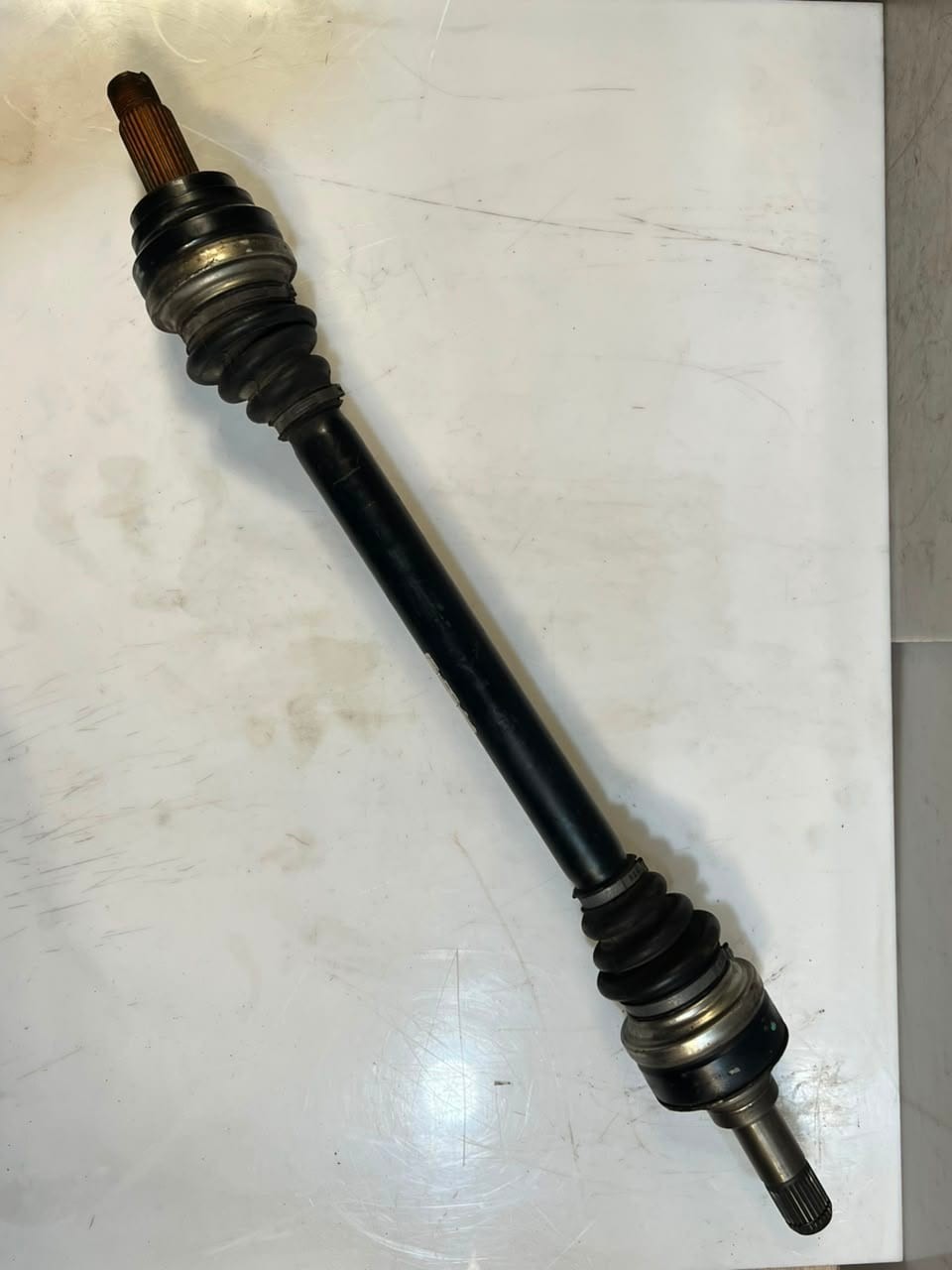 2011-2016 BMW 5 Series F10 F11 535i Rear CV Axle Drive Shaft 7581029 OEM