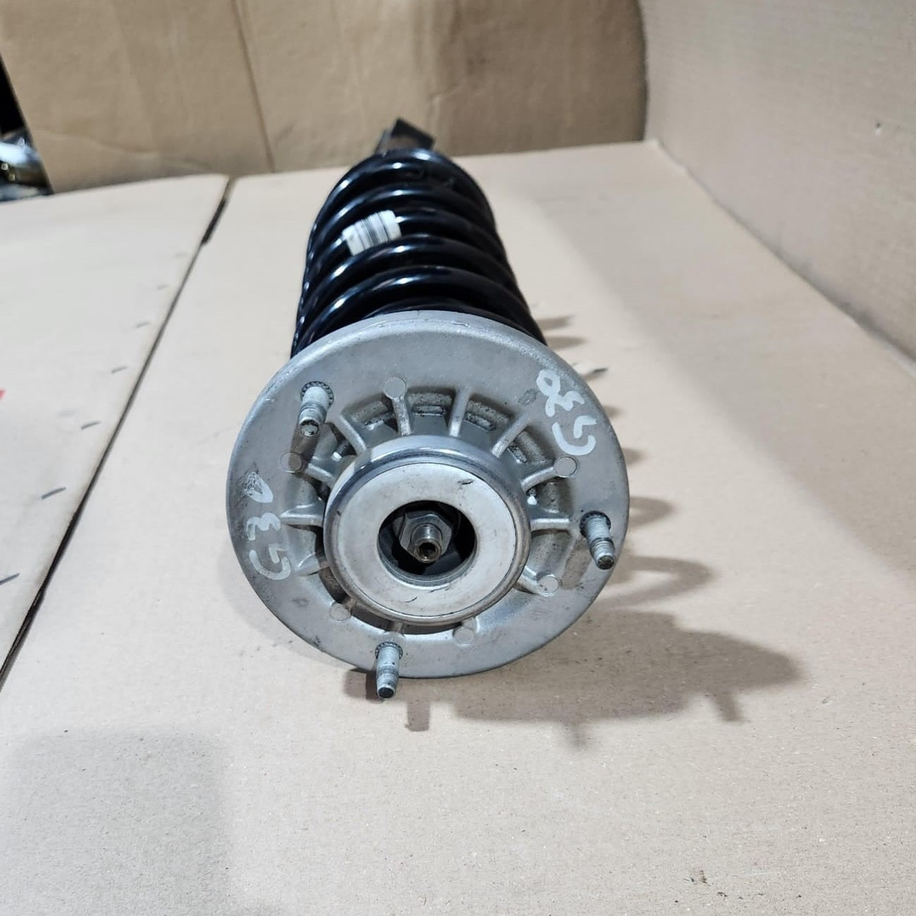 2017-2020 BMW 530i Rear Shock Absorber 6866615 530i and 540i