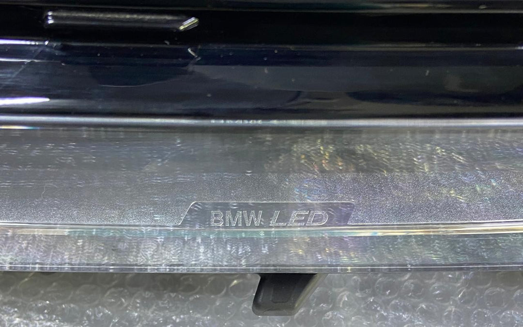 OEM BMW G70 7 SERIES Headlight LED Left Side Brand New ECE LHD 4A276F3 No module