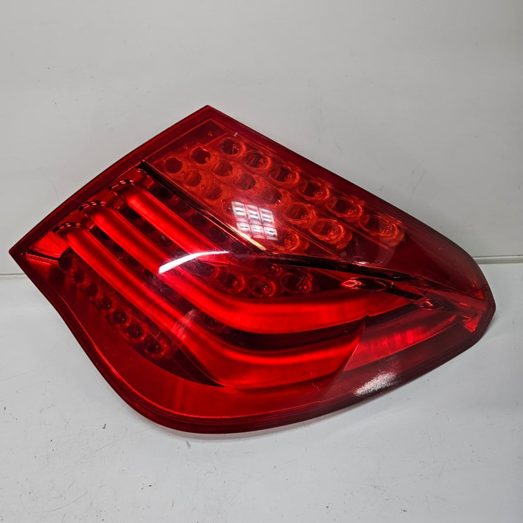 7182198-2008-2015 BMW 7 Series F01 F02 F03 F04 Taillight Right Side OEM