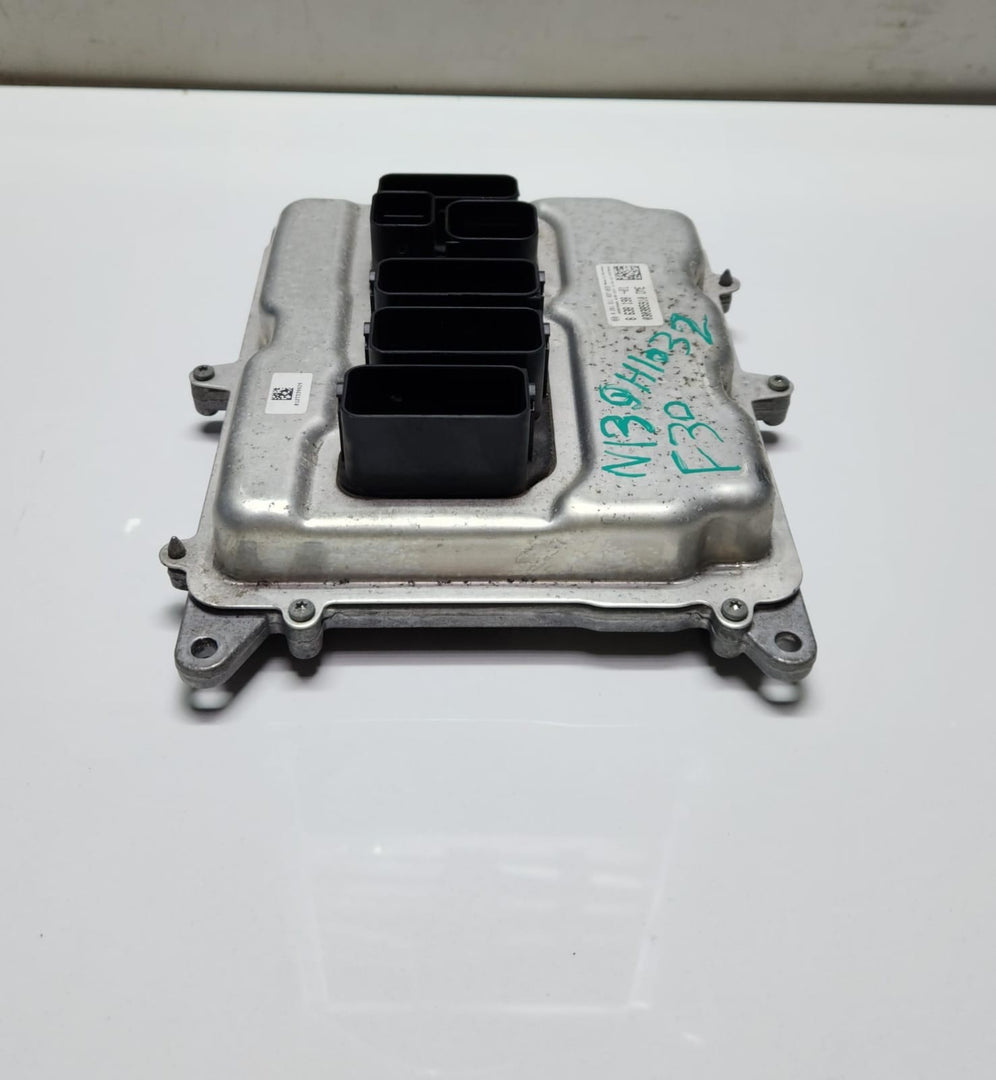 2012-2015 BMW 116i N13 Engine Control Unit DME 8638198 F20 F21 F30 F31 OEM