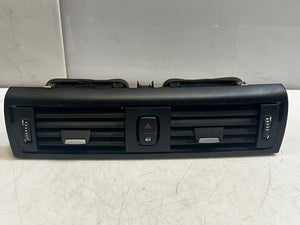 BMW 1 2 Series F20 F21 F22 F23 F2X Dashboard Center Air Vent 9205357 OEM