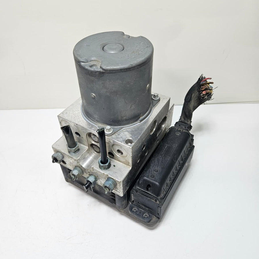 OEM BMW 5er F10 F11 ABS Hydraulikeinheit Pumpe 6860154
