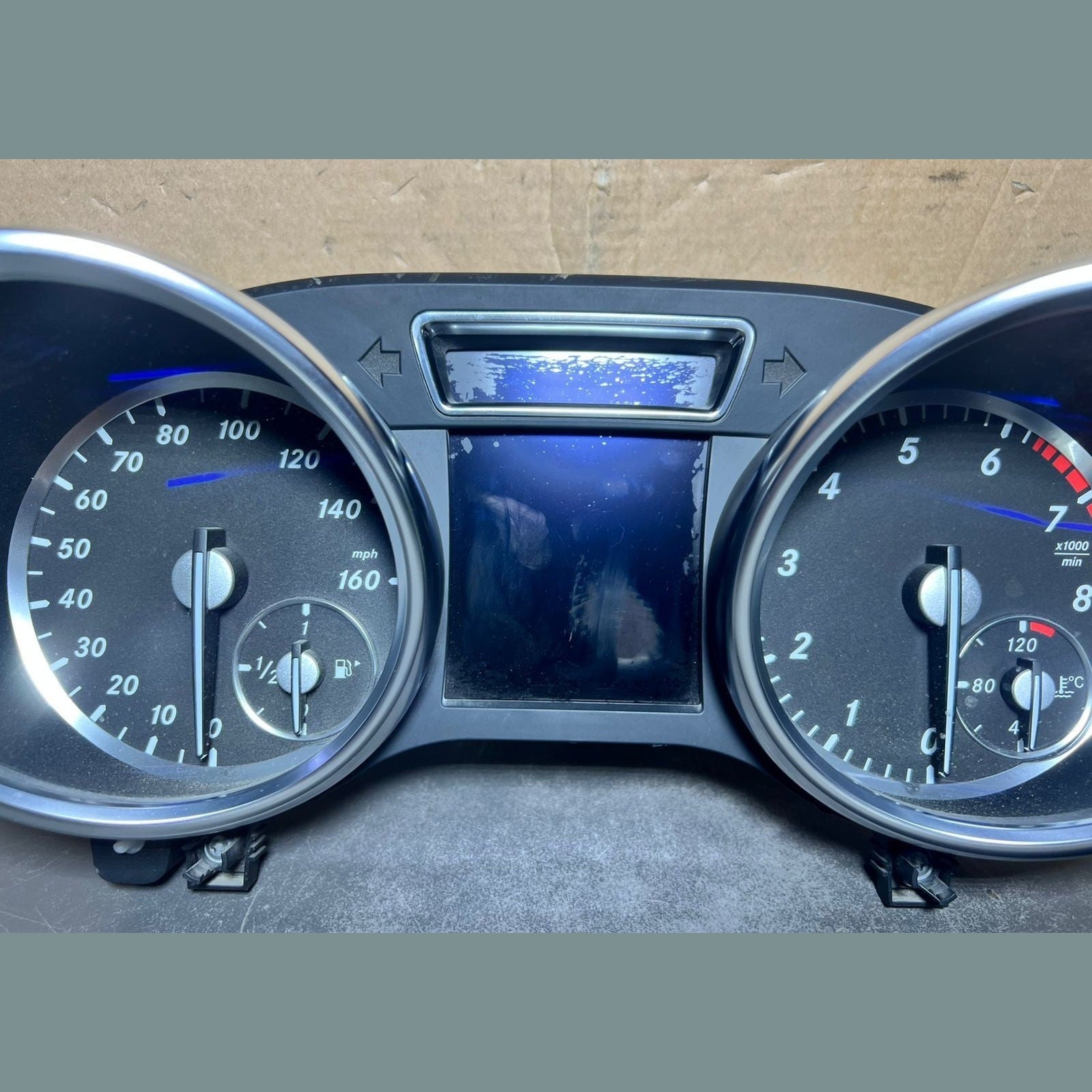 2013-2016 Mercedes-Benz W166 GL Instrument Cluster Speedometer A166 9003106 OEM